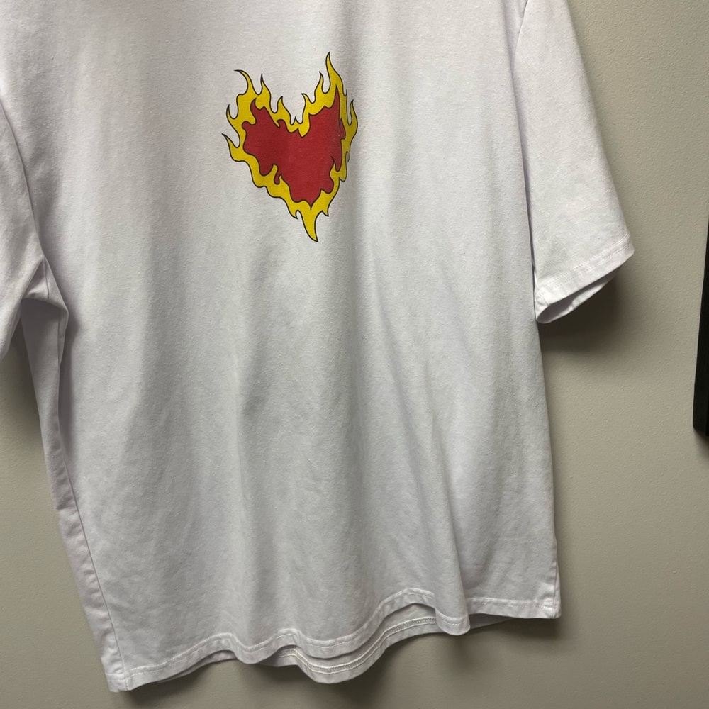 Men’s graphic t shirt
